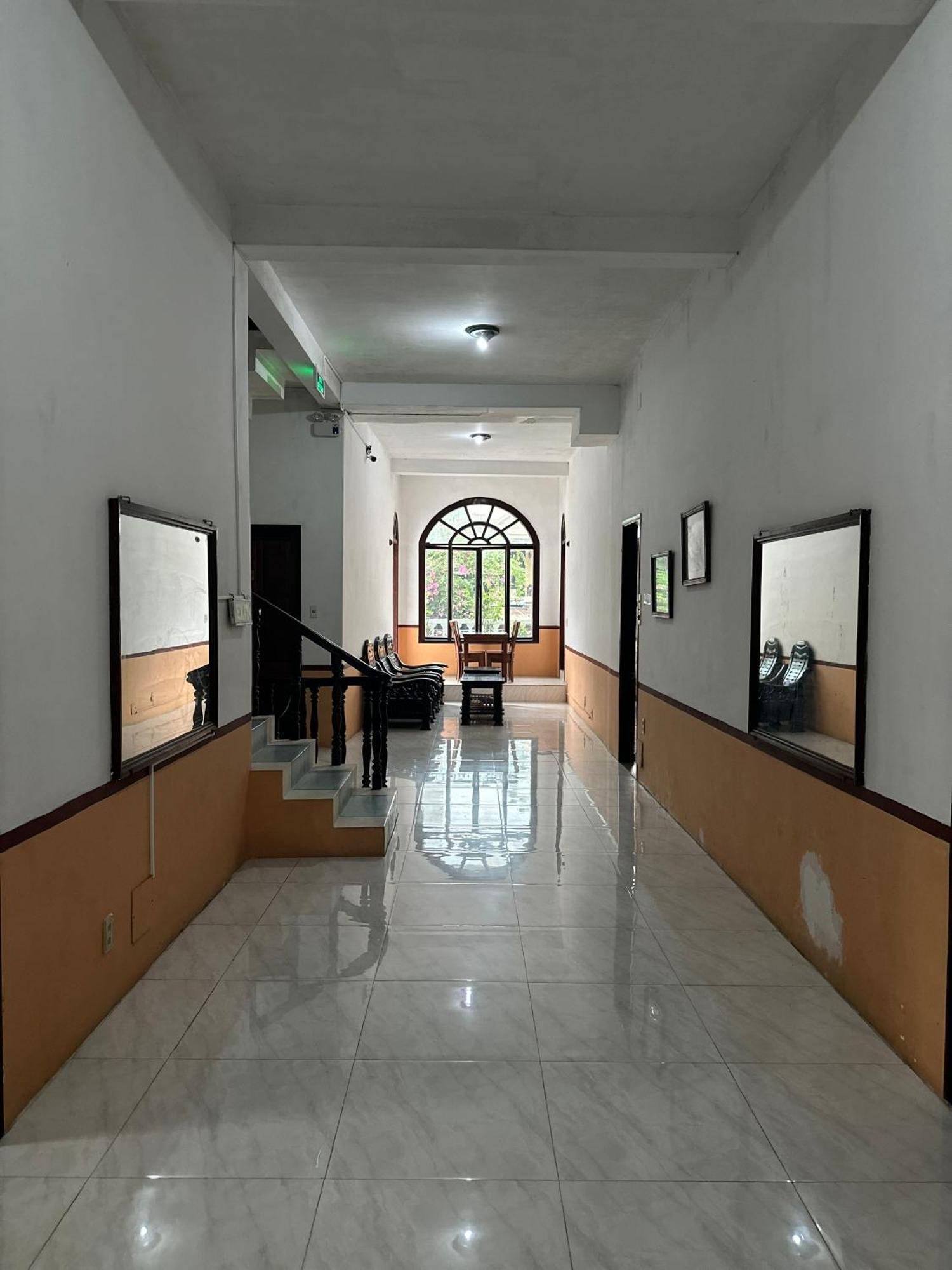 Dong Loi Hotel Хюэ Экстерьер фото